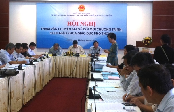 Tham vấn chuyên gia về Đề án Đổi mới chương trình, sách giáo khoa giáo dục phổ thông